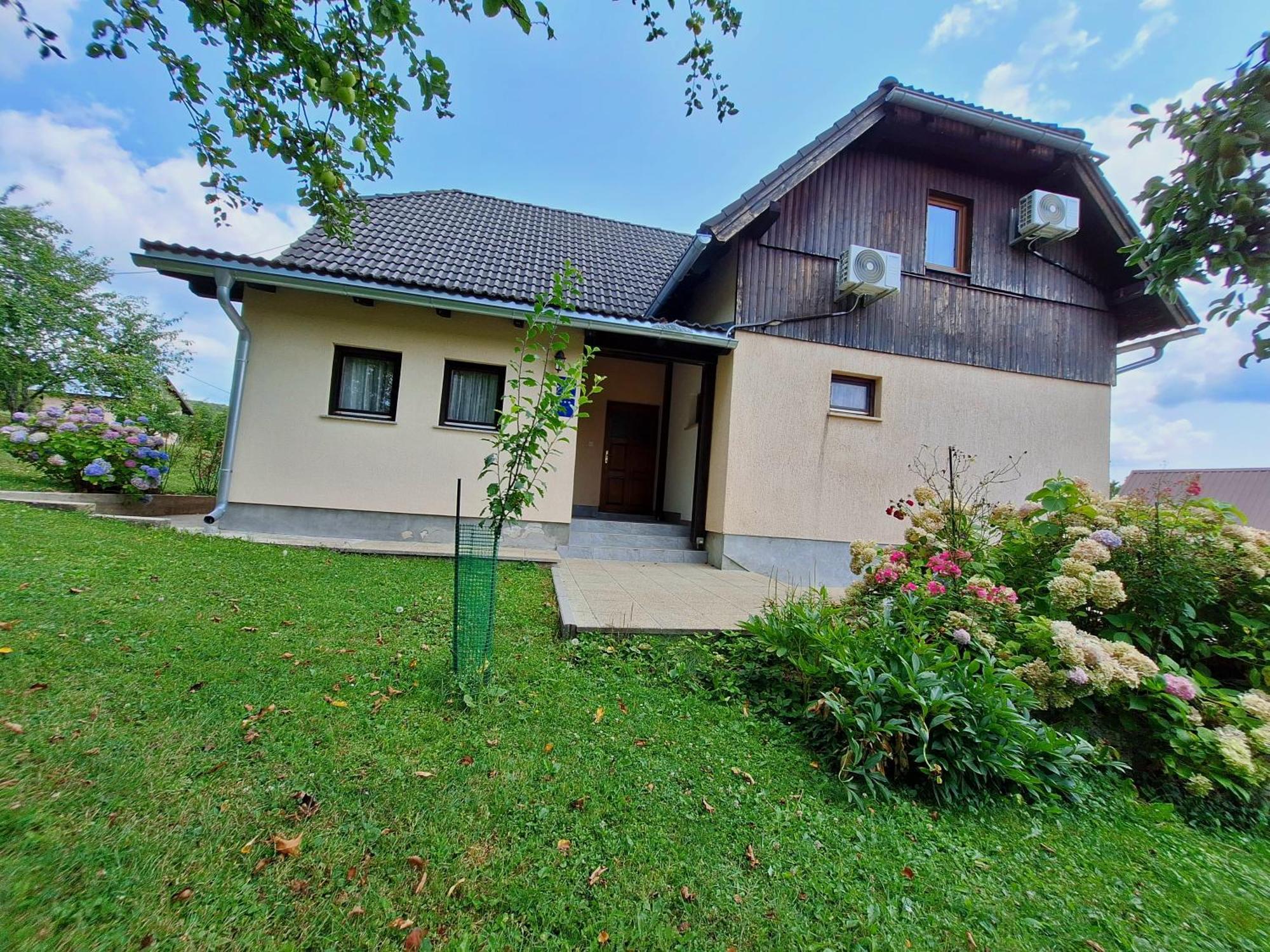 Guest House Matej & Mateja Plitvicka Jezera Luaran gambar